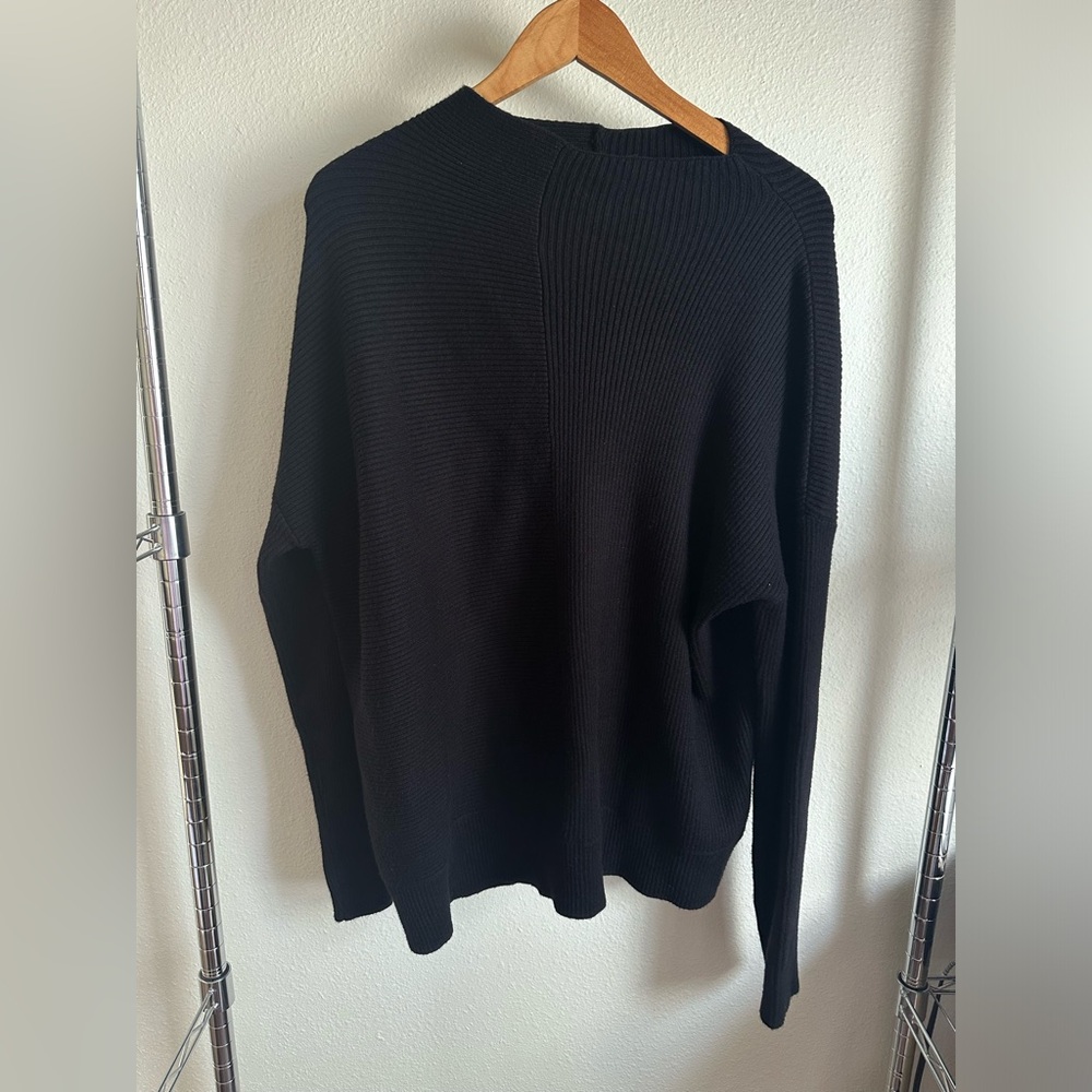 41 Hawthorn Black Thick Sweater